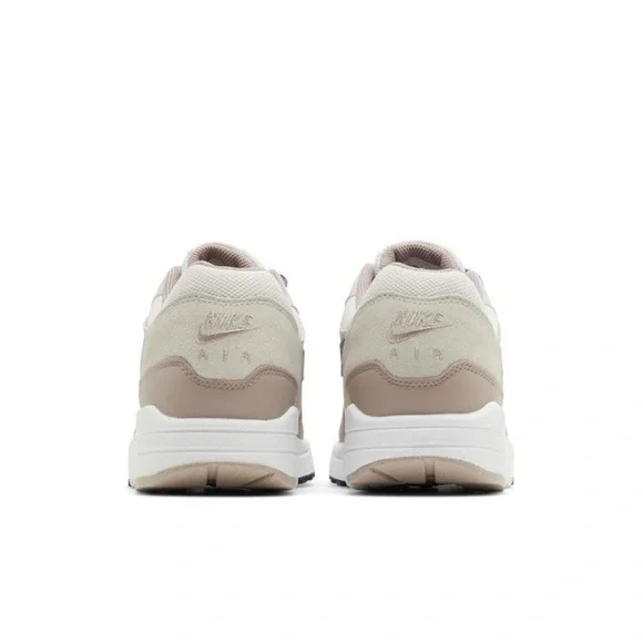 Nike Men’s Nike Air Max 1 SC
Light Bone/Phantom/ Diffused Taupe/Violet Dust - Picture 8 of 14
